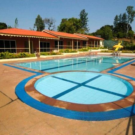 Cold Spot Village Resort Mahābaleshwar Eksteriør billede