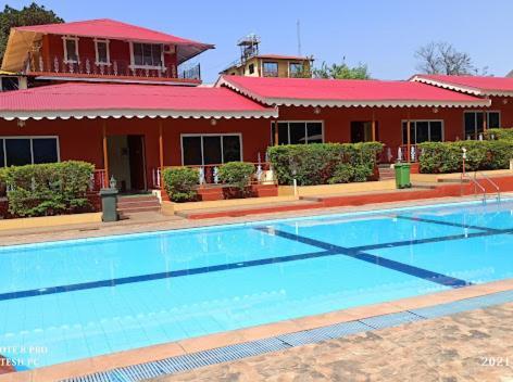 Cold Spot Village Resort Mahābaleshwar Eksteriør billede