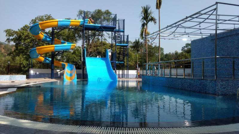 Cold Spot Village Resort Mahābaleshwar Eksteriør billede